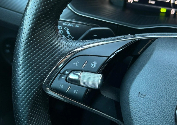 Skoda Superb cena 124900 przebieg: 152549, rok produkcji 2020 z Tarnogród małe 742